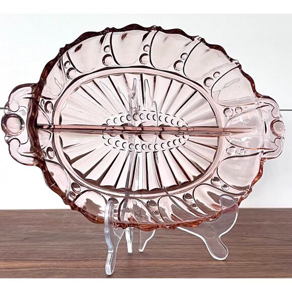 Oyster and Pearl Pink 12" Oval 2 Part Relish Dish by Anchor Hocking Vintage - Picture 4 of 12